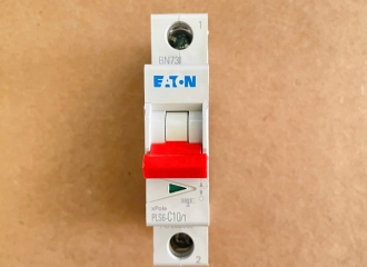Aptomat MCB Eaton một cực 10A Y7-282857 chính hãng, giá tốt
